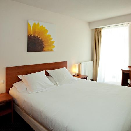 Hotel La Riviere Entraygues-sur-Truyère Buitenkant foto