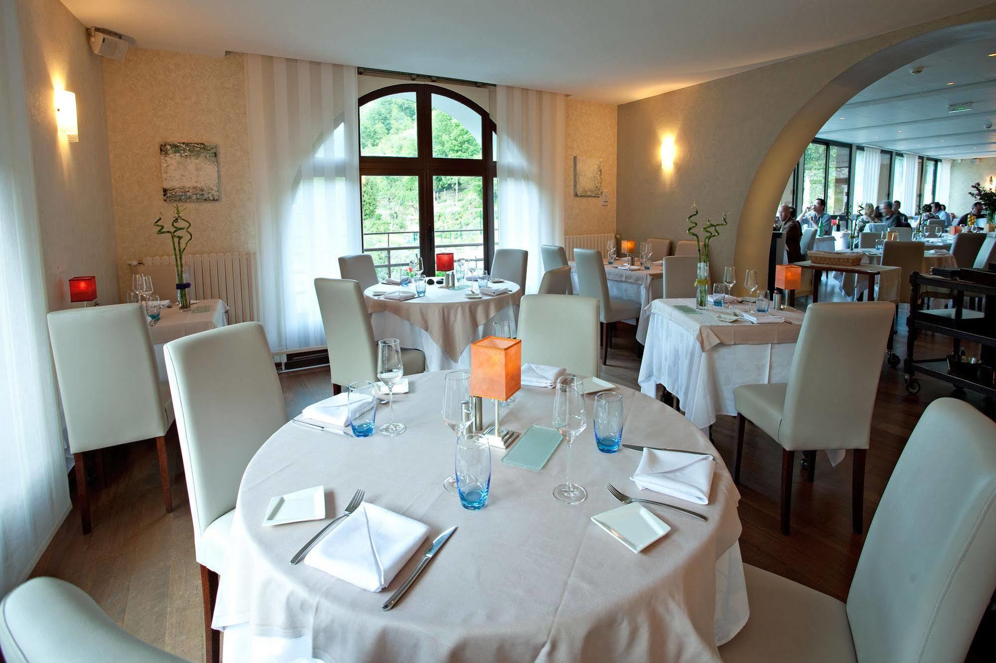Hotel La Riviere Entraygues-sur-Truyère Buitenkant foto