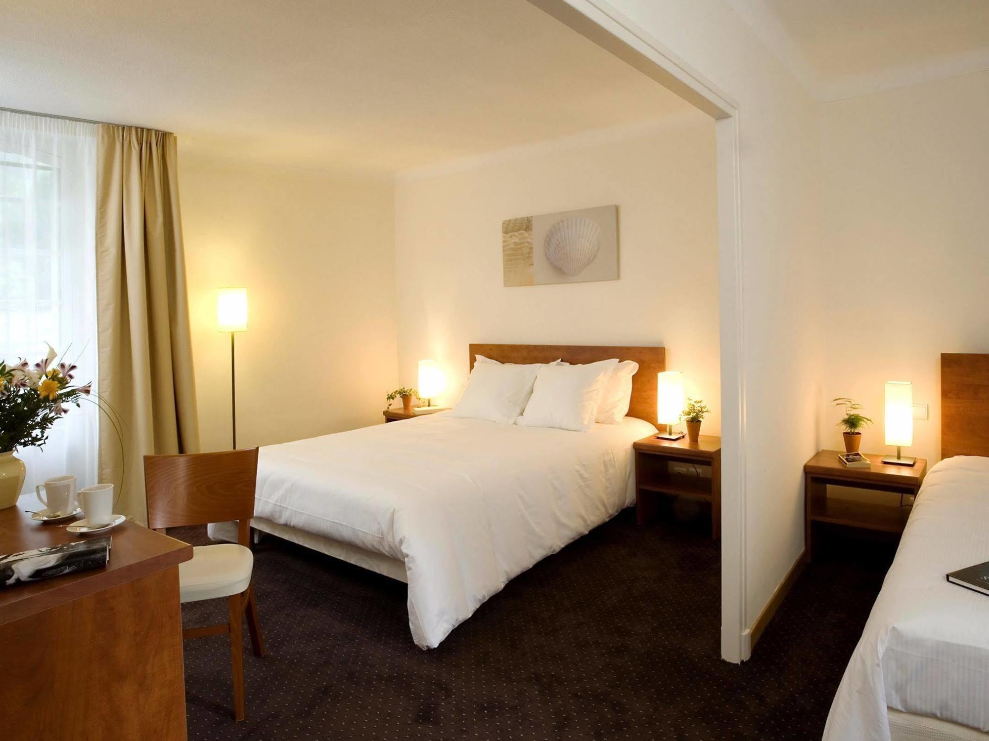 Hotel La Riviere Entraygues-sur-Truyère Buitenkant foto